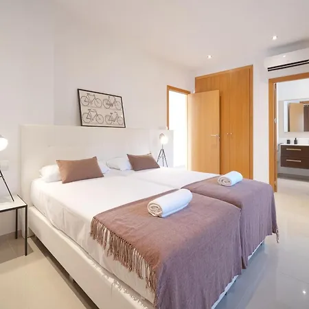 Inibiza - Romeo * Santa Eularia des Riu